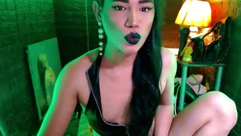 queen norelle online show from 04-23-26, 02:35