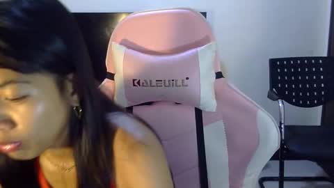 urhayumi_slut online show from 10-28-25, 07:56