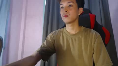 Snapshot of urhot_johny chatting on 04-09-26, 04:12 urhot_johny online show from 04-09-26, 04:12