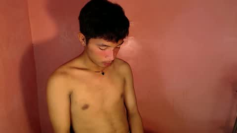 Snapshot of urhotethanxx chatting on 12-13-24, 11:55 Ethan online show from 12-13-24, 11:55