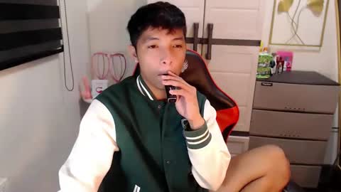 Ethan online show from 03-26-26, 05:18