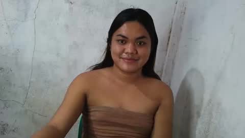 urhottie_bella online show from 03-18-26, 12:36