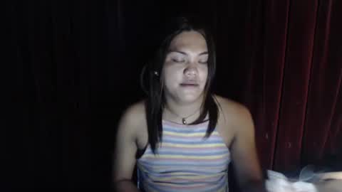 Snapshot of urhottie_bella chatting on 05-05-26, 04:48 urhottie_bella online show from 05-05-26, 04:48