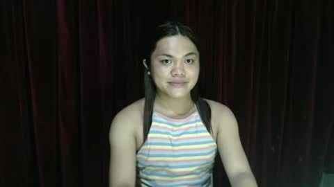 Snapshot of urhottie_bella chatting on 05-15-26, 07:10 urhottie_bella online show from 05-15-26, 07:10