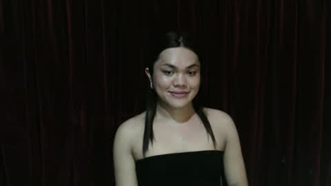 Snapshot of urhottie_bella chatting on 05-17-26, 01:51 urhottie_bella online show from 05-17-26, 01:51