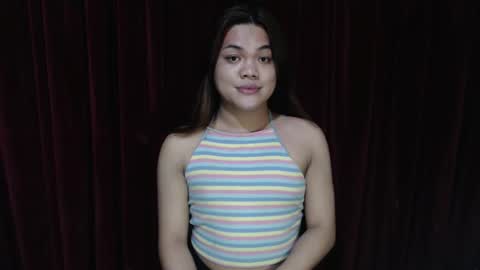 Snapshot of urhottie_bella chatting on 05-24-26, 05:07 urhottie_bella online show from 05-24-26, 05:07