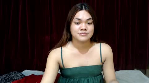Snapshot of urhottie_bella chatting on 05-31-26, 06:10 urhottie_bella online show from 05-31-26, 06:10