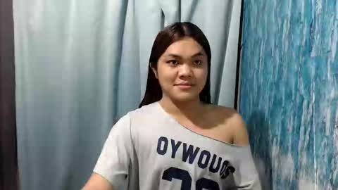 Snapshot of urhottie_bella chatting on 06-03-26, 07:11 urhottie_bella online show from 06-03-26, 07:11