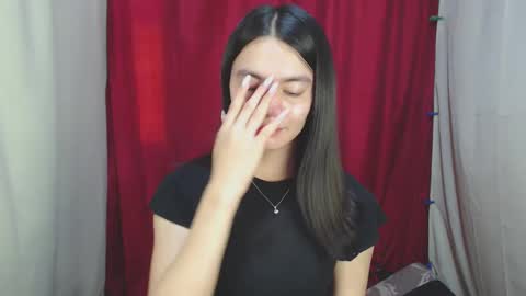 Snapshot of urhottiest_katey chatting on 12-02-24, 05:04 Katey online show from 12-02-24, 05:04