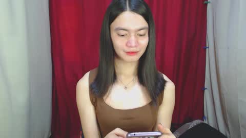 Snapshot of urhottiest_katey chatting on 12-05-24, 07:27 Katey online show from 12-05-24, 07:27