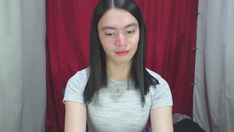 Snapshot of urhottiest_katey chatting on 12-10-24, 08:08 Katey online show from 12-10-24, 08:08