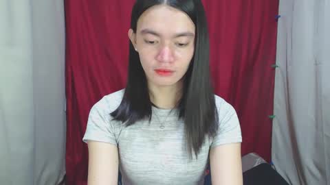 Snapshot of urhottiest_katey chatting on 12-11-24, 07:53 Katey online show from 12-11-24, 07:53