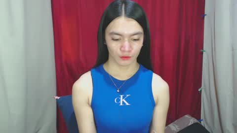 Snapshot of urhottiest_katey chatting on 12-19-24, 06:23 Katey online show from 12-19-24, 06:23