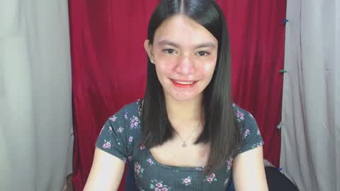 Snapshot of urhottiest_katey chatting on 01-02-25, 06:23 Katey online show from 01-02-25, 06:23