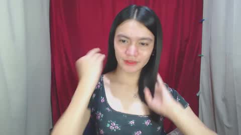 Snapshot of urhottiest_katey chatting on 01-07-25, 06:03 Katey online show from 01-07-25, 06:03