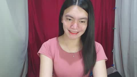 Snapshot of urhottiest_katey chatting on 02-23-25, 08:33 Katey online show from 02-23-25, 08:33