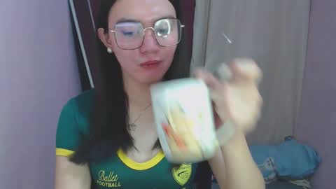 Katey online show from 05-03-26, 06:19