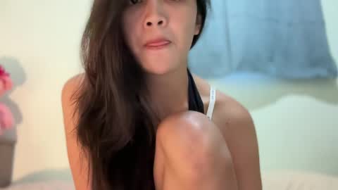 Amira online show from 06-05-26, 03:02