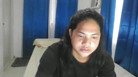 georgea online show from 04-30-26, 02:51