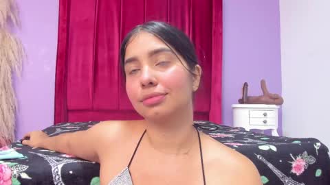 Snapshot of urlovex chatting on 05-30-26, 08:50 Love online show from 05-30-26, 08:50