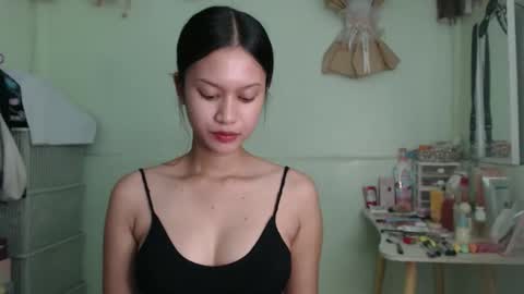 Snapshot of urnaughty_angel69 chatting on 03-09-26, 05:44 angel online show from 03-09-26, 05:44