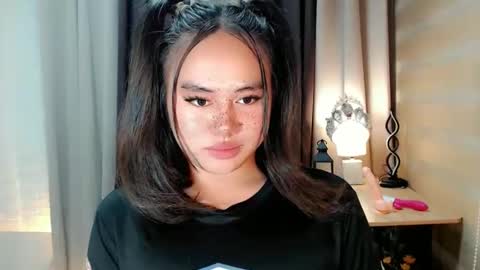 Snapshot of urnaughty_ceciliaxxx chatting on 09-23-25, 01:14 cecilia online show from 09-23-25, 01:14