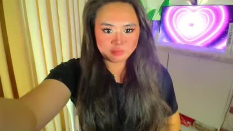 Snapshot of urnaughty_ceciliaxxx chatting on 05-19-26, 07:42 cecilia online show from 05-19-26, 07:42