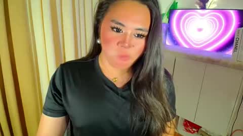 Snapshot of urnaughty_ceciliaxxx chatting on 05-22-26, 09:20 cecilia online show from 05-22-26, 09:20