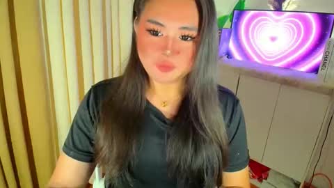 Snapshot of urnaughty_ceciliaxxx chatting on 05-25-26, 12:05 cecilia online show from 05-25-26, 12:05