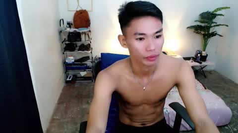 Rence online show from 10-10-25, 01:15