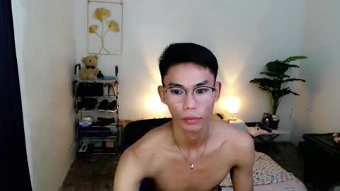 Rence online show from 10-13-25, 02:33