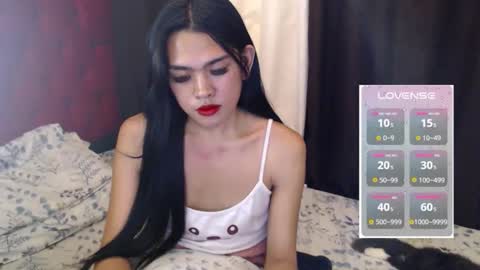 Snapshot of urpinayjenfuckerxxx chatting on 02-17-26, 01:24 Jenny online show from 02-17-26, 01:24