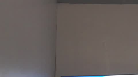 Snapshot of urpinoyasianx chatting on 01-10-25, 12:15 Mel online show from 01-10-25, 12:15