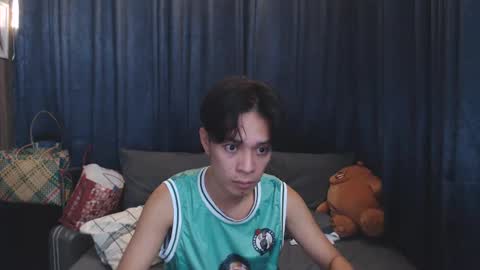 Snapshot of urpinoyasianx chatting on 01-15-25, 10:06 Mel online show from 01-15-25, 10:06