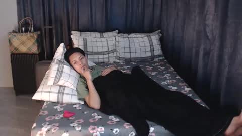 Snapshot of urpinoyasianx chatting on 01-30-25, 06:00 Mel online show from 01-30-25, 06:00