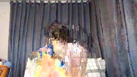 Snapshot of urpinoyasianx chatting on 02-02-25, 03:07 Mel online show from 02-02-25, 03:07