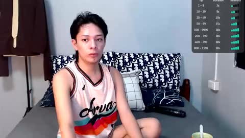 Snapshot of urpinoyasianx chatting on 10-22-25, 08:58 Mel online show from 10-22-25, 08:58