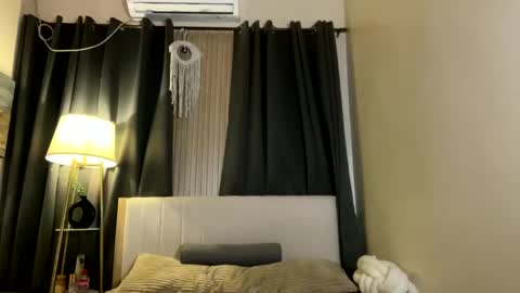 urpretty_girl online show from 03-12-26, 10:10