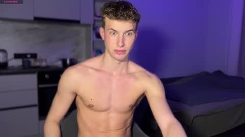 ursaotome online show from 10-31-25, 12:22