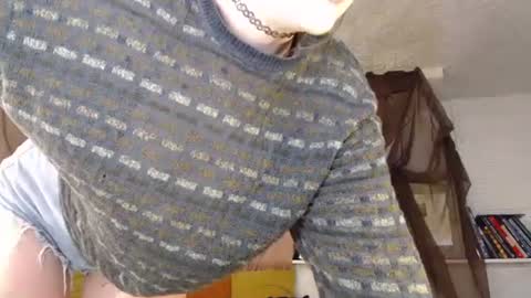 Maxi Mills . My Orgasm is in your hands Private is Open online show from 03-05-26, 04:36