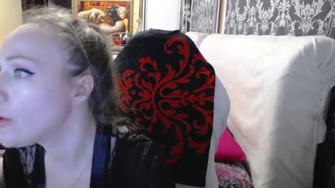 UrSecretTreasure88 online show from 05-15-26, 10:55