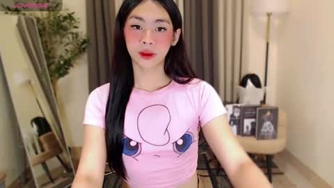 Snapshot of ursexxy_abby chatting on 06-15-26, 01:19 abby online show from 06-15-26, 01:19