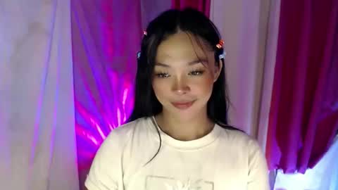 TYRA online show from 11-19-25, 03:28