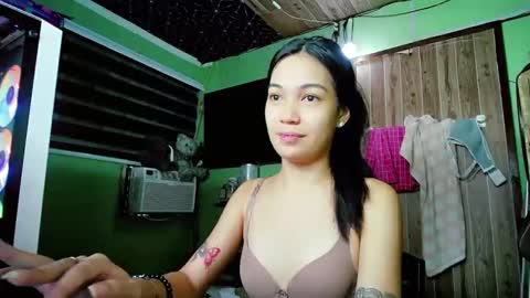 Snapshot of ursexymayhem1 chatting on 12-13-25, 10:15 Ursexymayhem online show from 12-13-25, 10:15