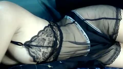 Snapshot of urskinny_girl chatting on 01-17-25, 06:54 Jane online show from 01-17-25, 06:54