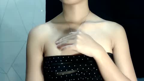 Snapshot of urskinny_girl chatting on 01-24-25, 11:37 Jane online show from 01-24-25, 11:37