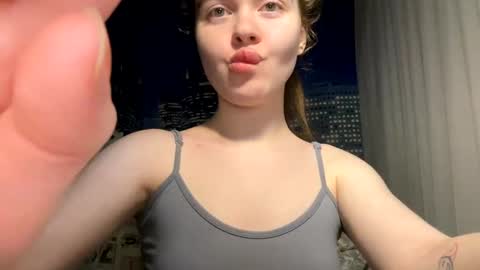 Snapshot of ursoulandheart chatting on 12-31-24, 02:14 Hannah online show from 12-31-24, 02:14