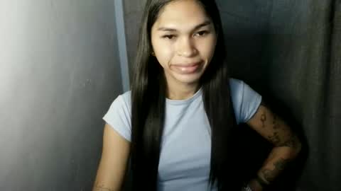 ursweet_zeviixx online show from 05-27-26, 07:16