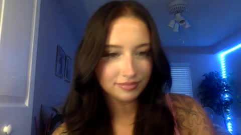Kylie online show from 05-04-26, 11:34