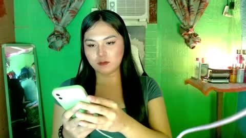 YOURGIRLCAMILLA online show from 04-12-26, 05:51